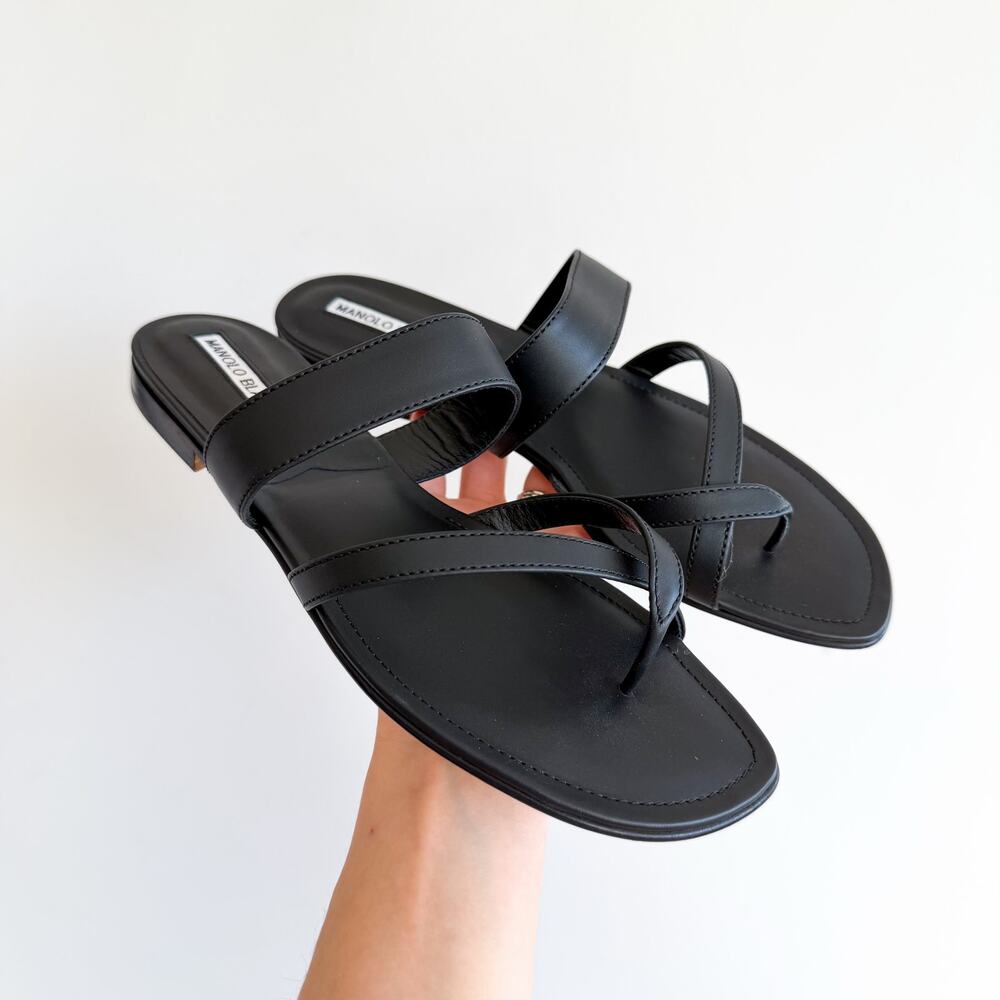 Manolo Blahnik Susa Nappa Leather Crossover Flat Sandals Black 10B NIB NWT